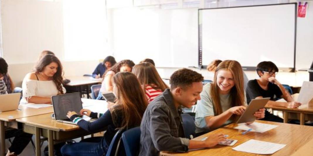 Üniversiteye kayıtlar başladı: Barınma sorununu çözemeyen kayıt olsa da gitmeyecek 1